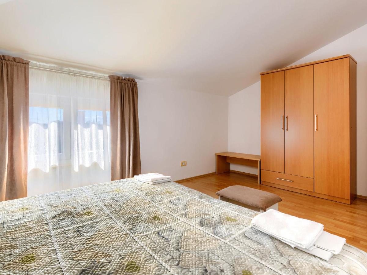 Apartment Bruno-2 By Interhome *